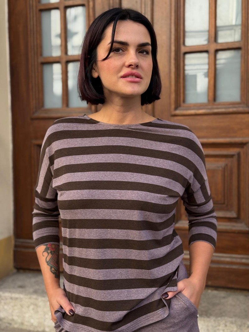 Miniatura produktu Wiskozowa Bluzka w kakaowo-brązowe paski z okrągłym dekoltem Anne New BG