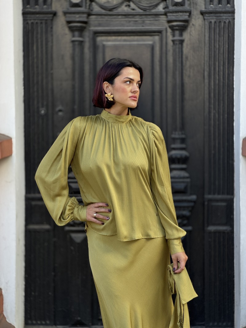 Miniatura produktu Wiskozowa Bluzka ze stójką z wiązaniem w kolorze musztardowym Layla Dijon