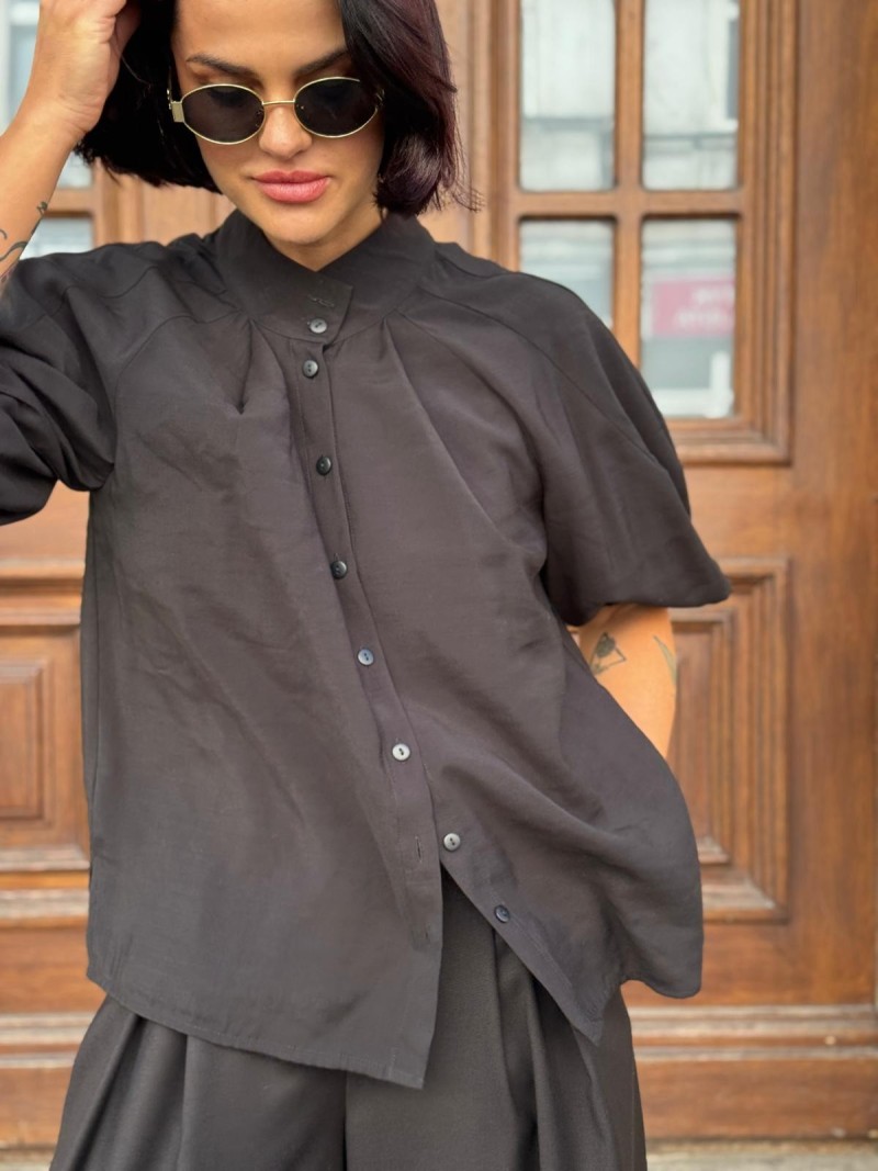 Miniatura produktu Wiskozowa Koszula ze stójką z bufiastymi rękawami w kolorze czarnym Ornella Black