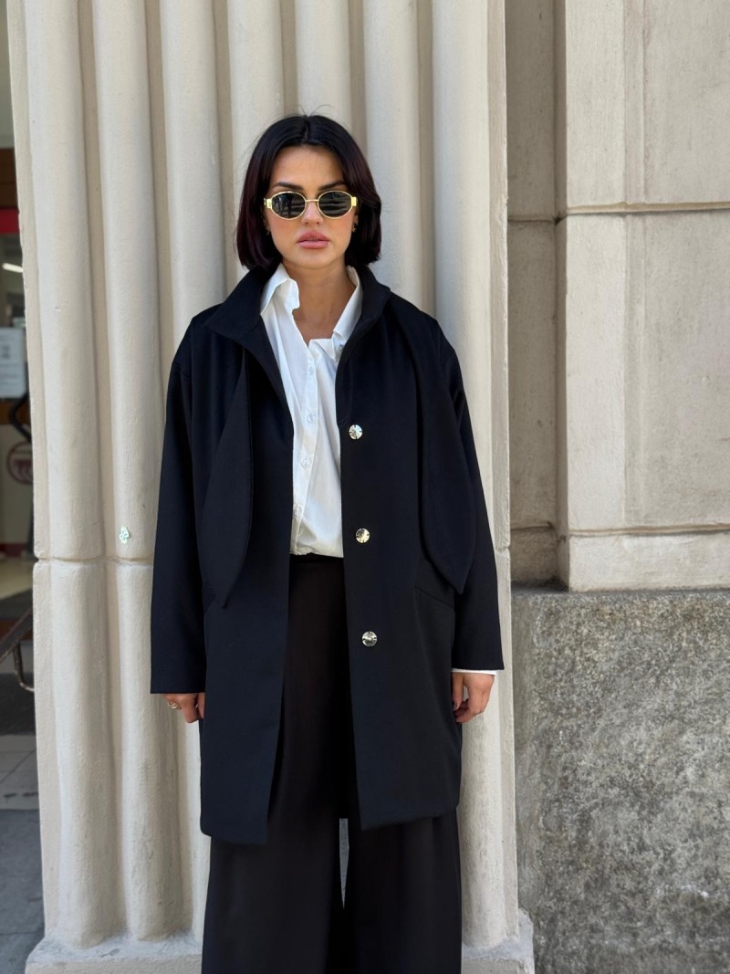 Miniatura produktu Czarny Wełniany Płaszcz zapinany na zatrzaski z ozdobnym szalem Olimpia Wool&Black