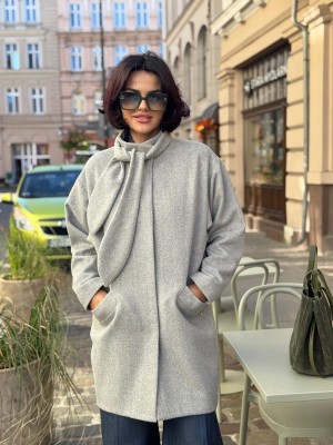 Szary Wełniany Płaszcz w jodełkę z szalem Olimpia Wool&Grey