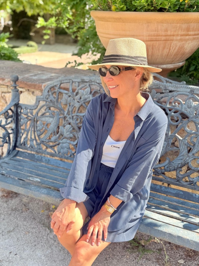 Miniatura produktu Granatowa koszula Damska z modalu z kołnierzykiem zapinana na guziki Victor Navy