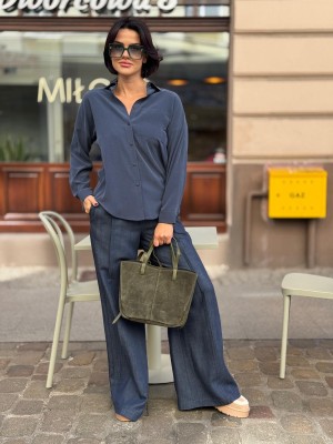 Granatowa koszula Damska z modalu z kołnierzykiem zapinana na guziki Victor Navy