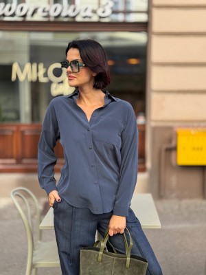 Granatowa koszula Damska z modalu z kołnierzykiem zapinana na guziki Victor Navy