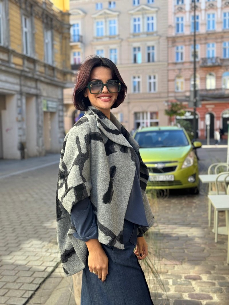 Miniatura produktu Szare Wdzianko Oversize z przedłużanym tyłem i rękawem 3/4 Novi Grey