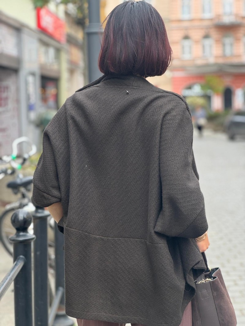 Miniatura produktu Brązowe Wełniane Wdzianko oversize z przedłużanym tyłem Novi Brown&Wool