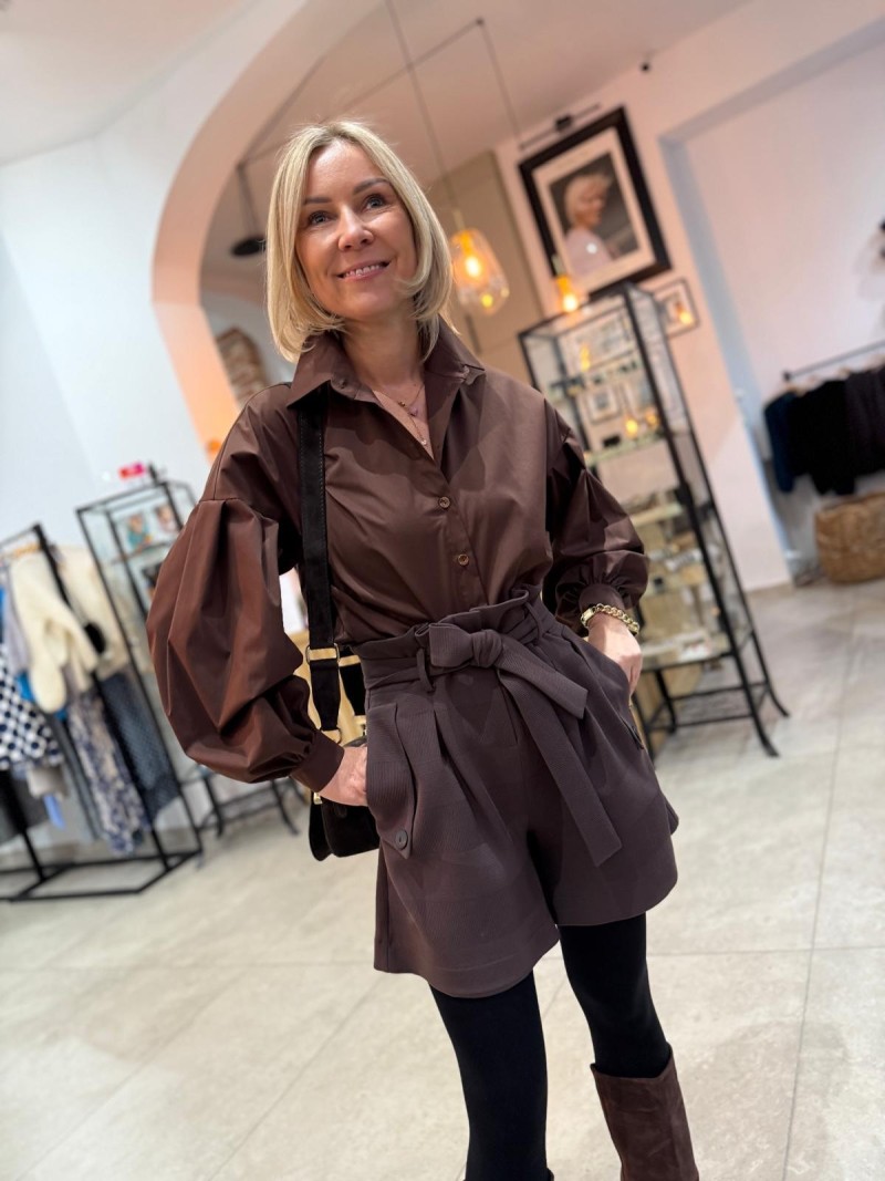 Miniatura produktu Brązowe Spodenki szorty damskie z wysokim stanem i paskiem w talii Paris Brown