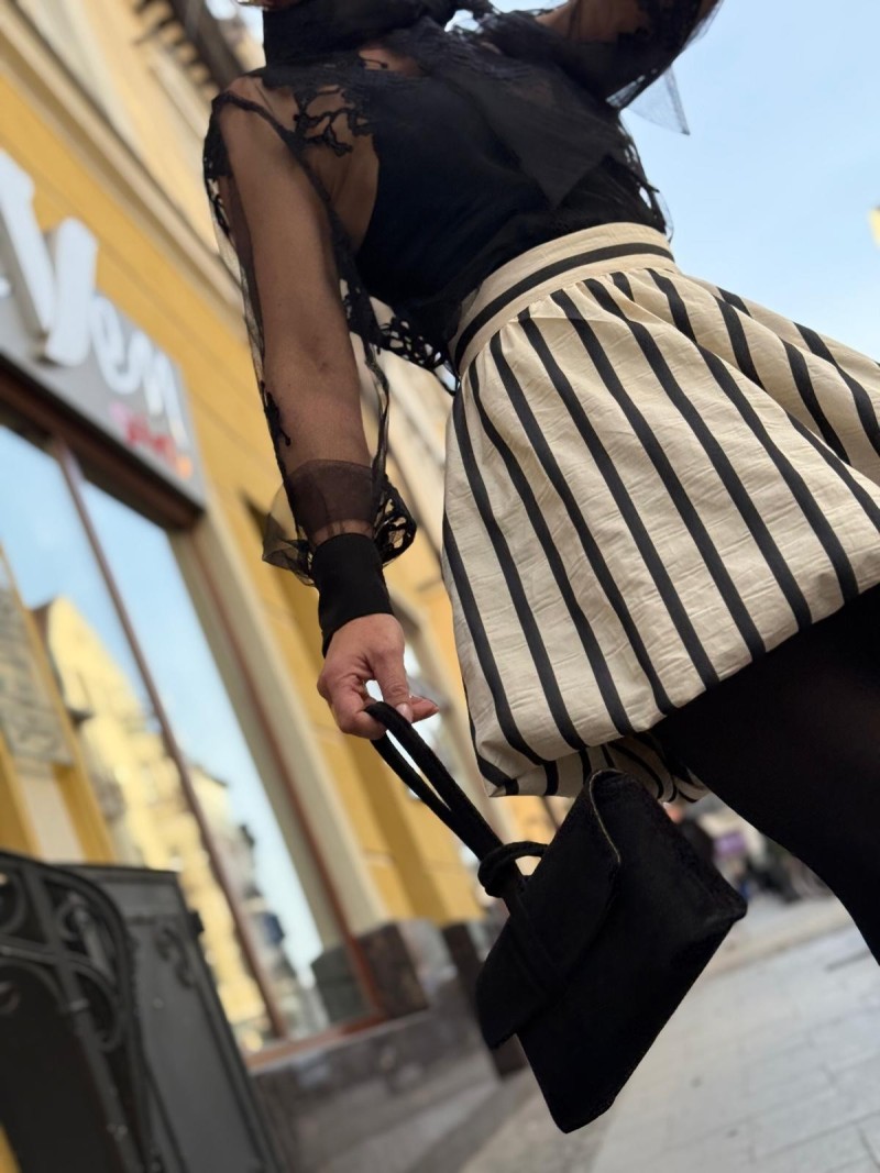 Miniatura produktu Spódniczka Mili Lines&Black