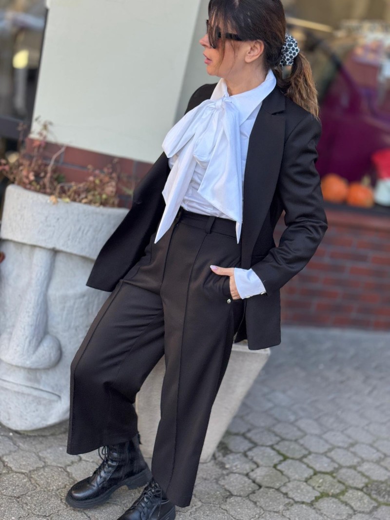 Miniatura produktu Czarne Spodnie Garniturowe damskie Cropped Black&Crown