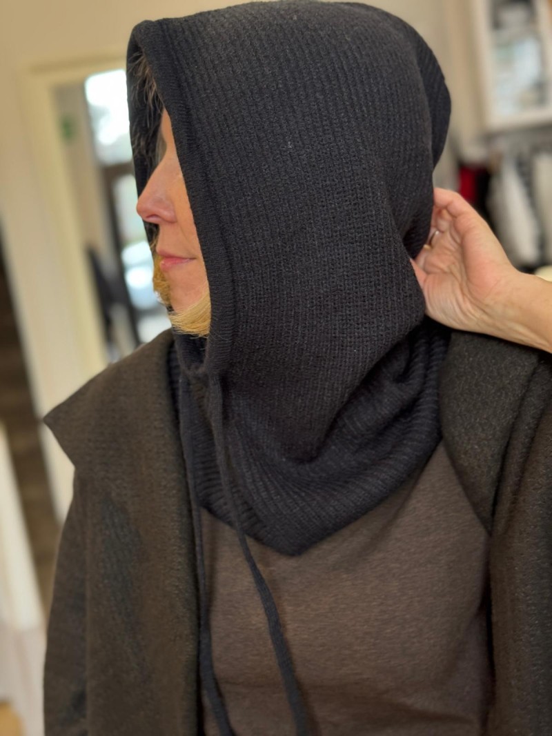 Miniatura produktu Czarny Ciepły Komino-kaptur z dodatkiem kaszmiru Cashmere&Black