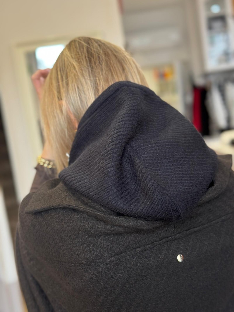 Miniatura produktu Czarny Ciepły Komino-kaptur z dodatkiem kaszmiru Cashmere&Black