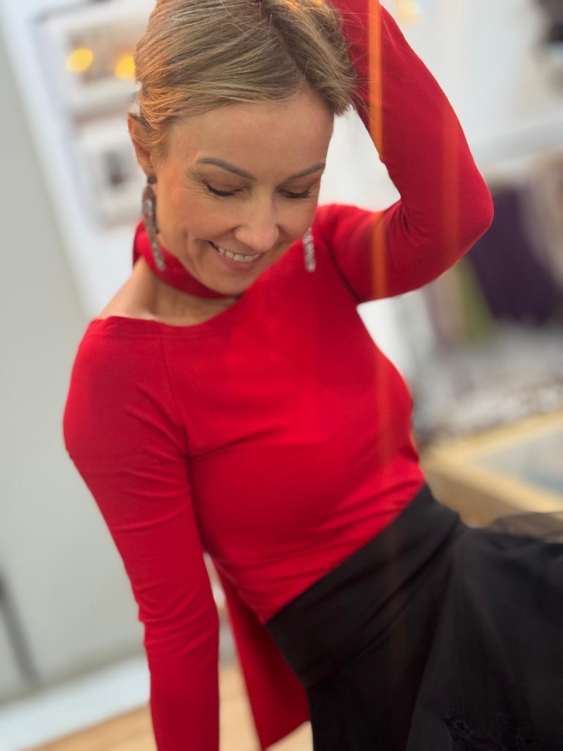 Miniatura produktu Czerwona dopasowana Bluzka z wiskozy z wiązaniem Delfi Red