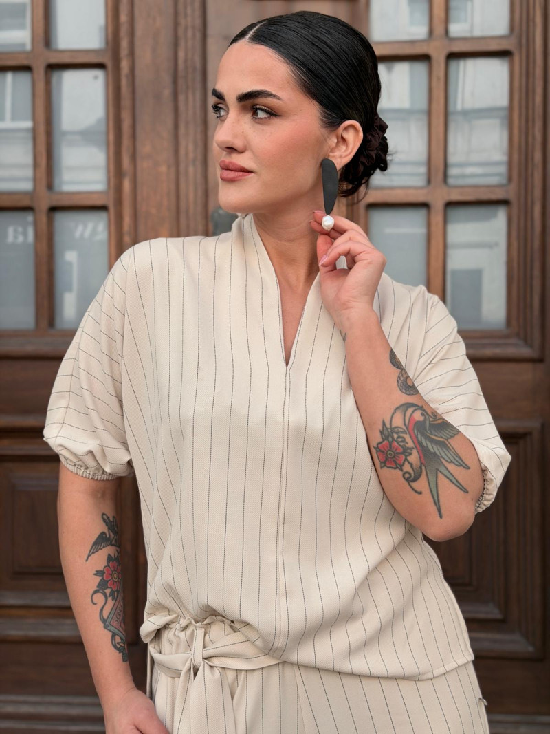 Miniatura produktu Luźna Bluzka o kroju kimono asymetryczna Danielle Athens