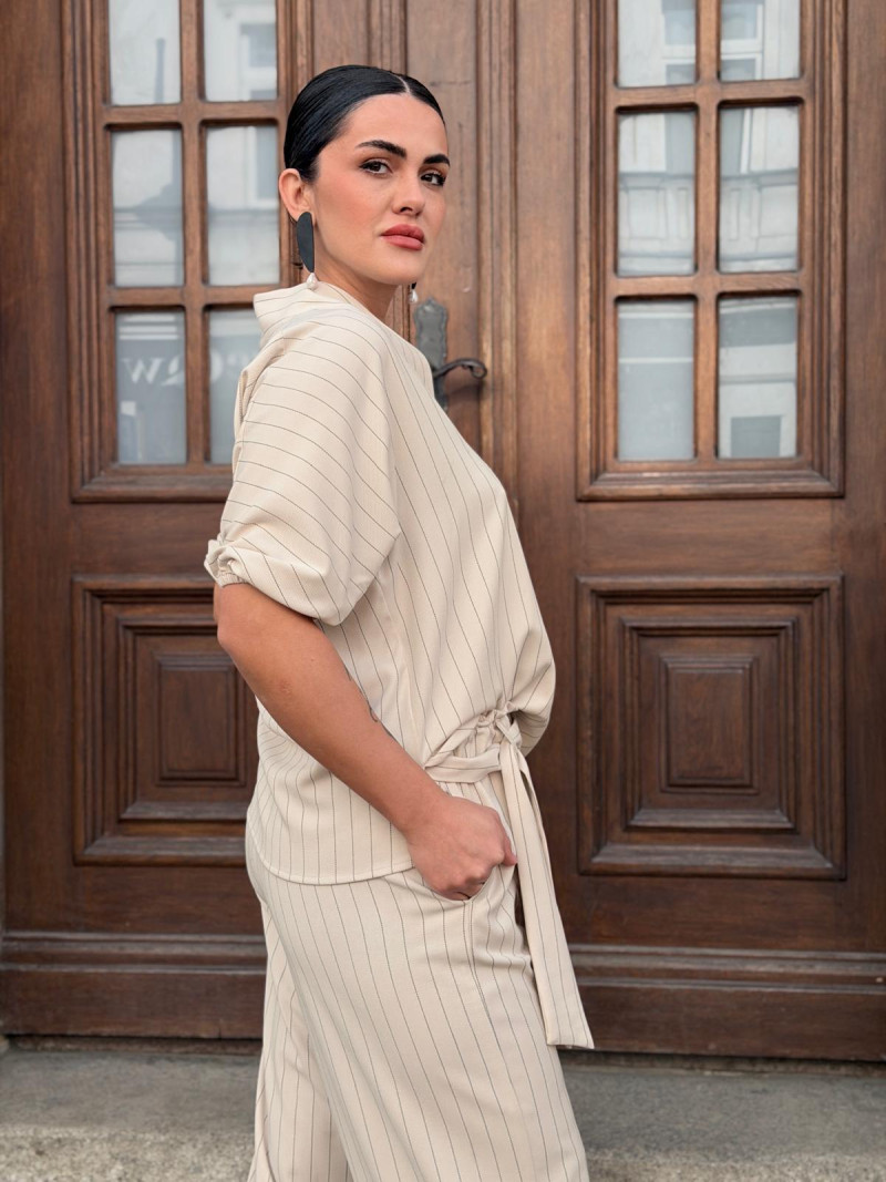 Miniatura produktu Luźna Bluzka o kroju kimono asymetryczna Danielle Athens