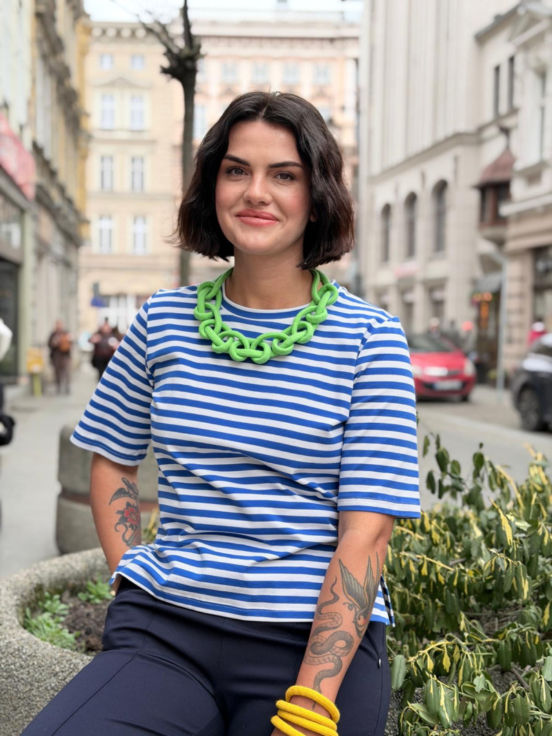 Miniatura produktu Bawełniany T-shirt w paski w kolorze niebieskim Matt Blue&White