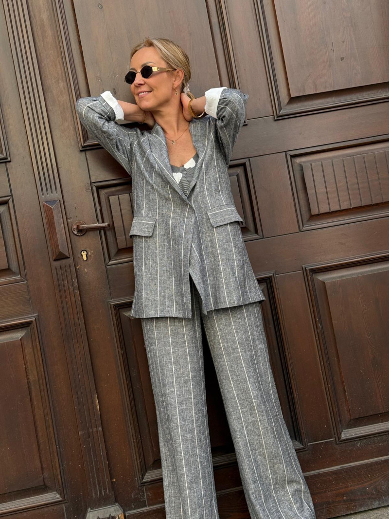 Miniatura produktu Lniane Spodnie w kolorze szaro-białym z szerokimi nogawkami Caroline Len&Melange