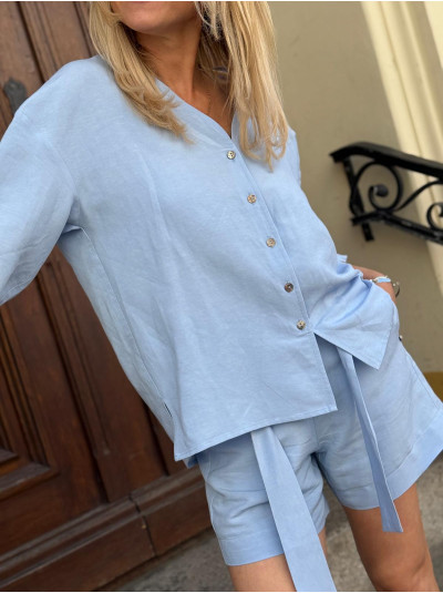 Shorty w kolorze niebieskim z wiskozy i lnu Blue&Len