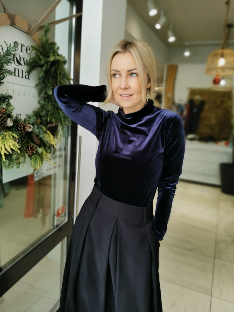 Miniatura produktu Spódnica midi w kolorze czarnym Amara Black